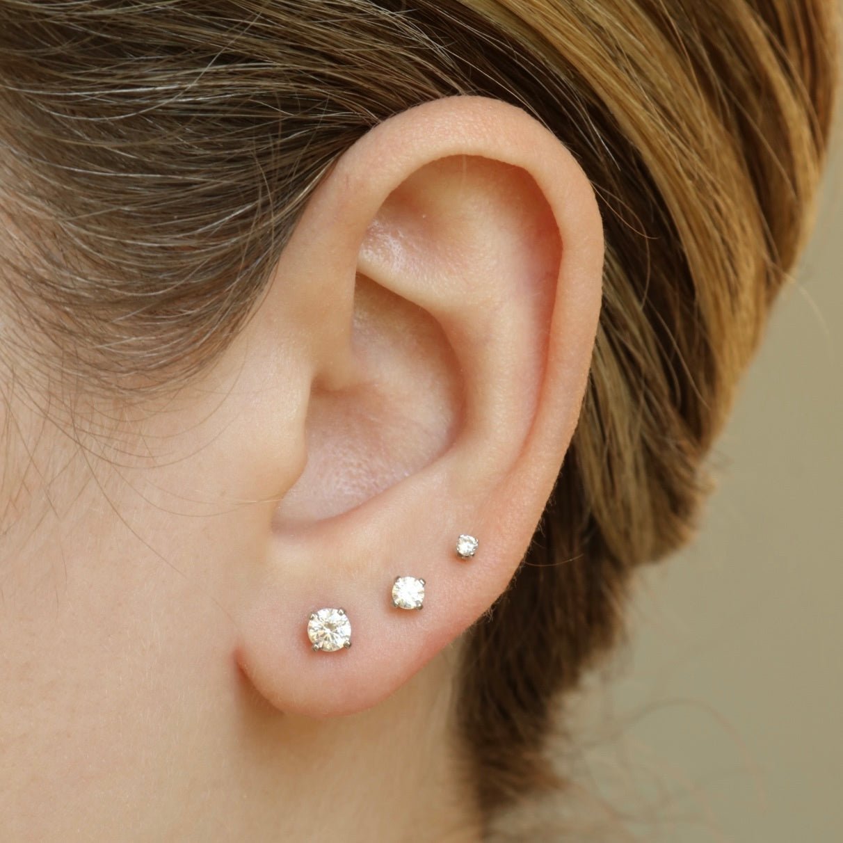 14k Crystal Prong Set - Earrings - Lulu Ave Body Jewelery