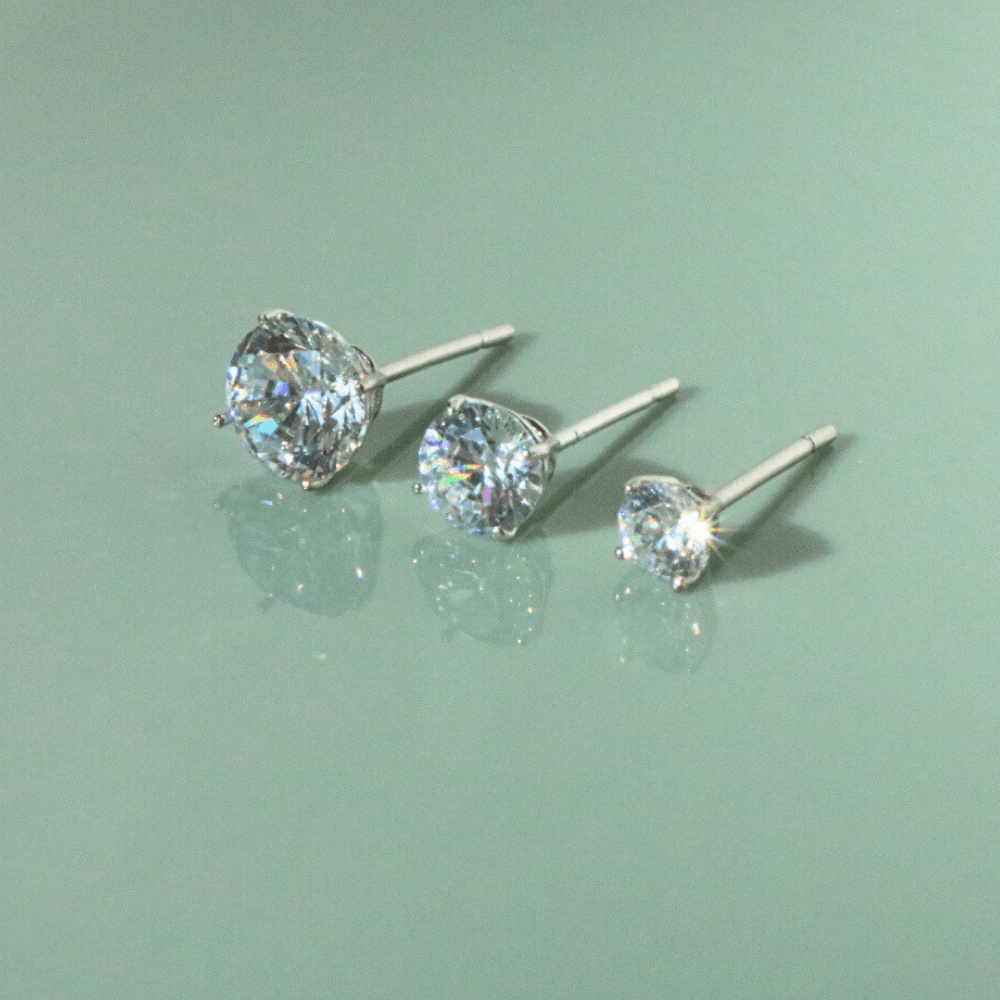 Diamonds: Diamond stud earrings with a timeless design - Lulu Ave Body Jewelery